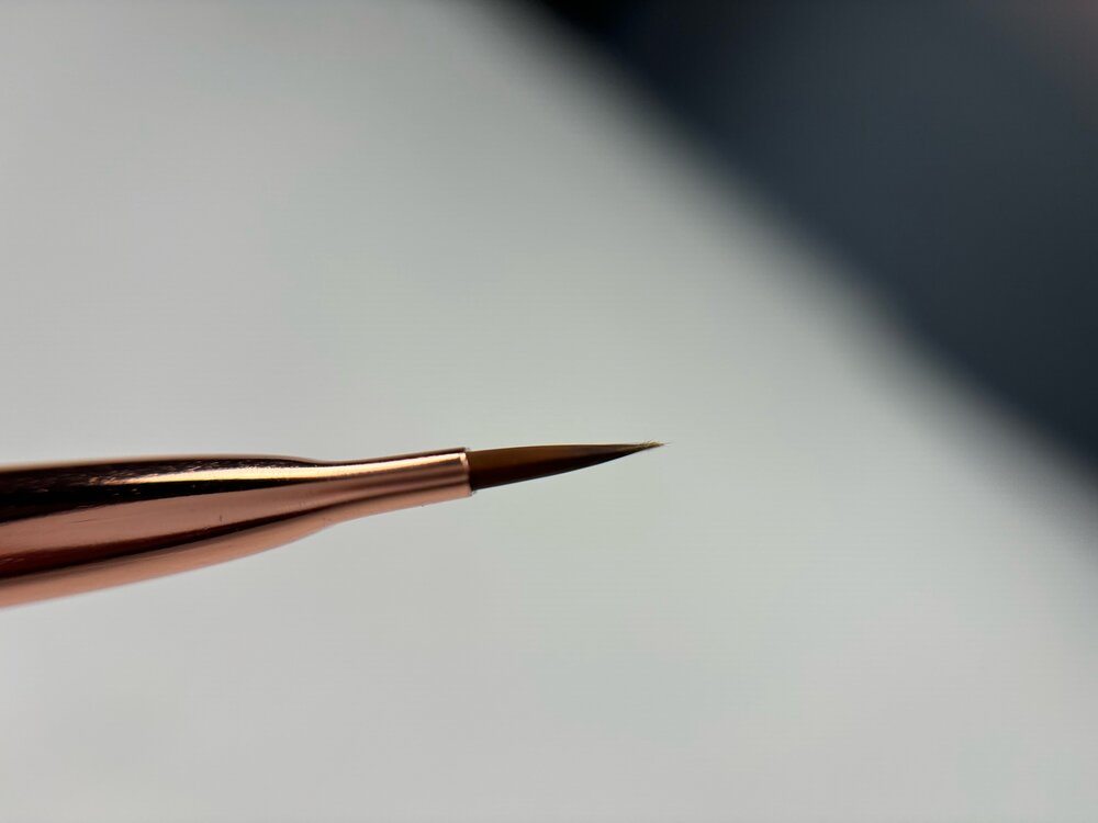 Kolinsky Crystal Oval Brush #6